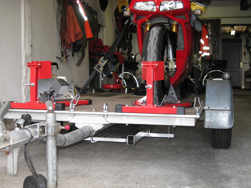 [Bild: c8lhwurf.jpg]