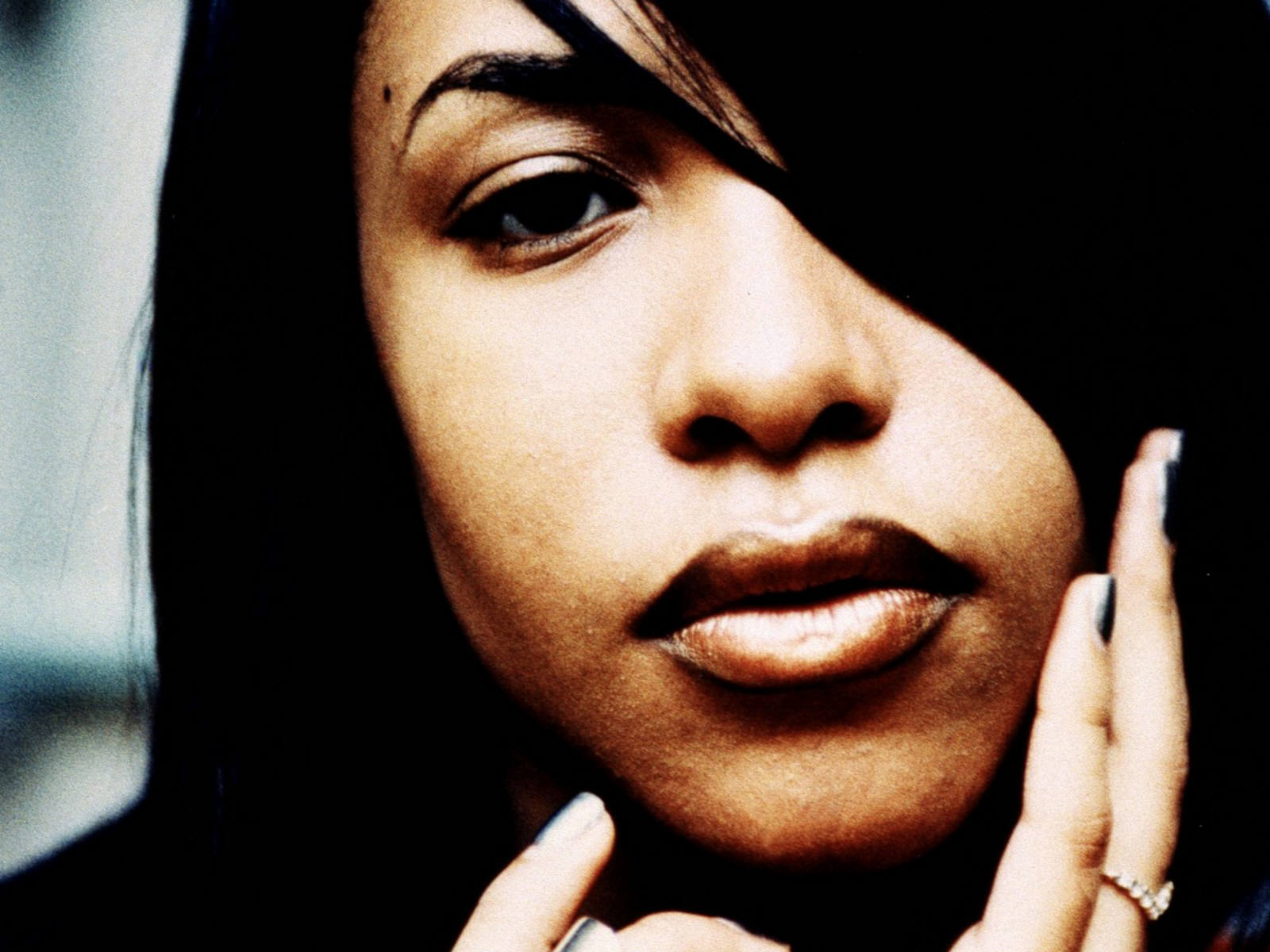 Aaliyah are you that somebody. Aaliyah Lewis.